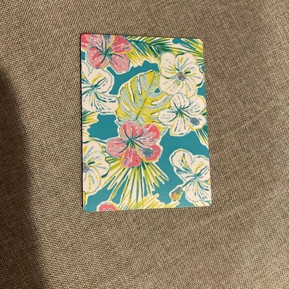 Lilly Inspired Magnet  - Picture 3 of 4